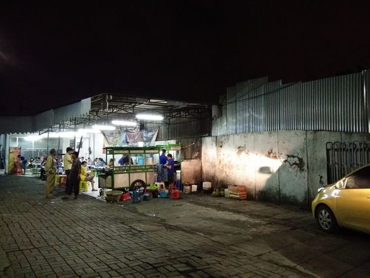 Tahu Telor Pak Jayen Surabaya
