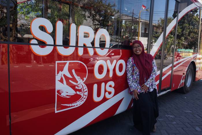 Suroboyo Bus