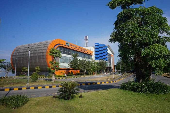 terminal-teluk-lamong-pelindo-3
