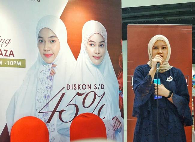 General-Manager-Siti-Khadijah-Indonesia
