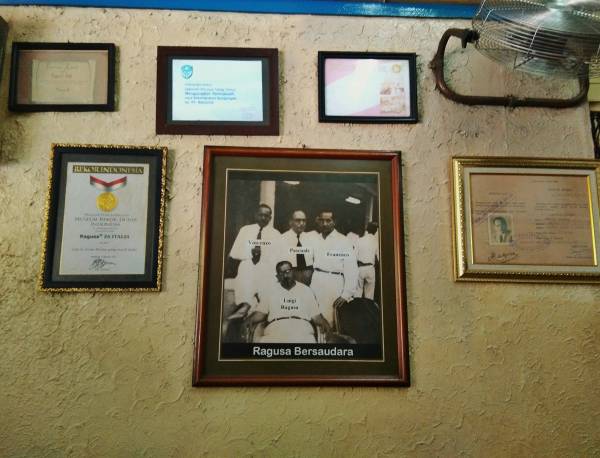 Foto Ragusa bersaudara