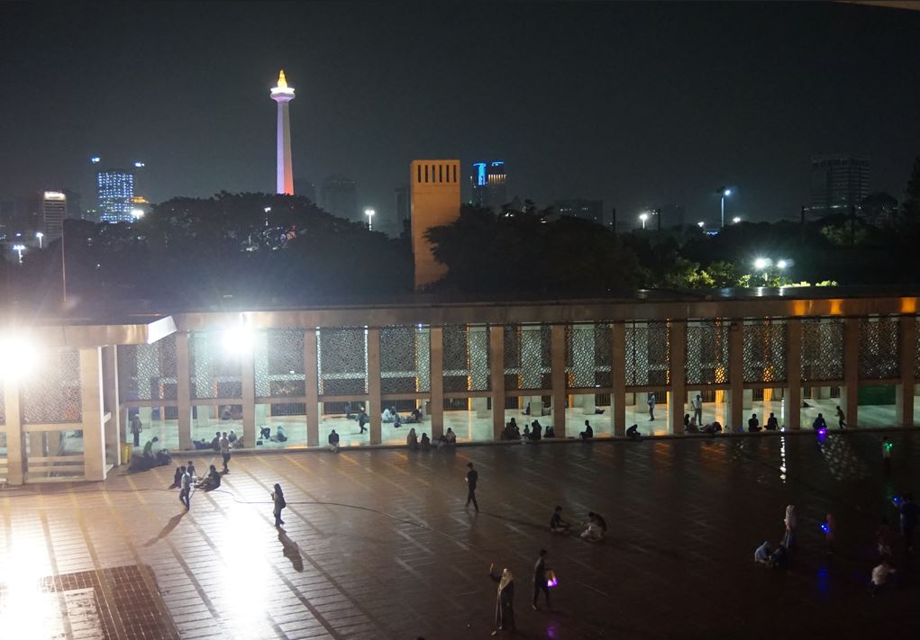 Pengalaman Sholat Tarawih di Masjid Istiqlal Jakarta