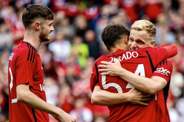 Nonton pertandingan Manchester United