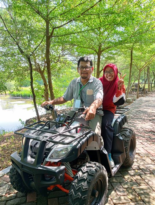Berpetualang bersama Keluarga